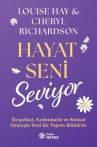 Hayat Seni Seviyor